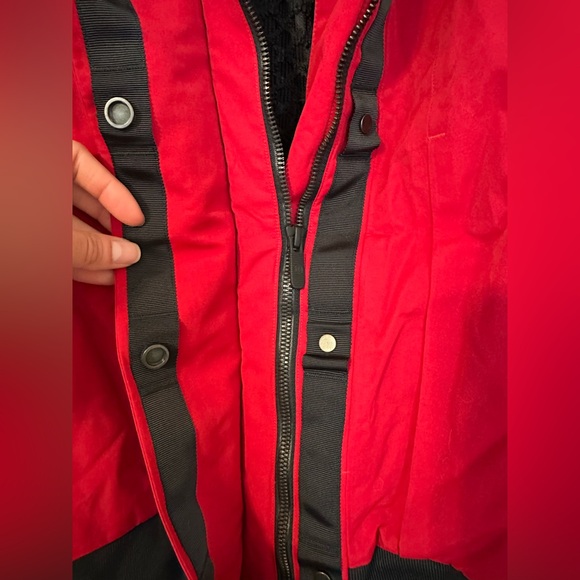 Lululemon Winter Warrior Bomber Insulated Jacket - Picture 6 of 6